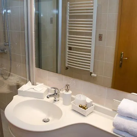 Hotel Enztal Garni 3*